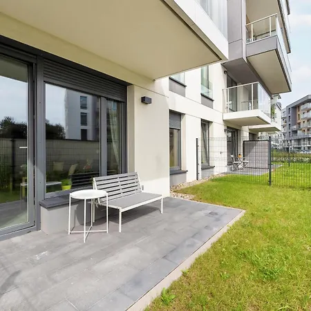 Sea And Stadium In Good Design With Parking & Garden By Rent Like Gdansk