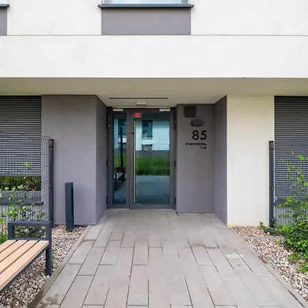 Sea And Stadium In Good Design With Parking & Garden By Rent Like Apartmán