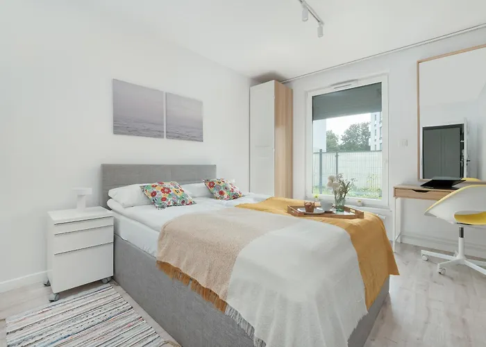 Sea And Stadium In Good Design With Parking & Garden By Rent Like Apartmán *