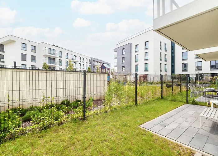 Apartment Sea And Stadium In Good Design With Parking & Garden By Rent Like Gdansk