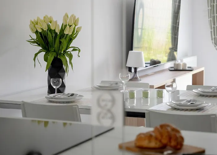 Sea And Stadium In Good Design With Parking & Garden By Rent Like Apartmán