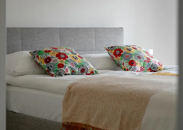 Sea And Stadium In Good Design With Parking & Garden By Rent Like Apartament *